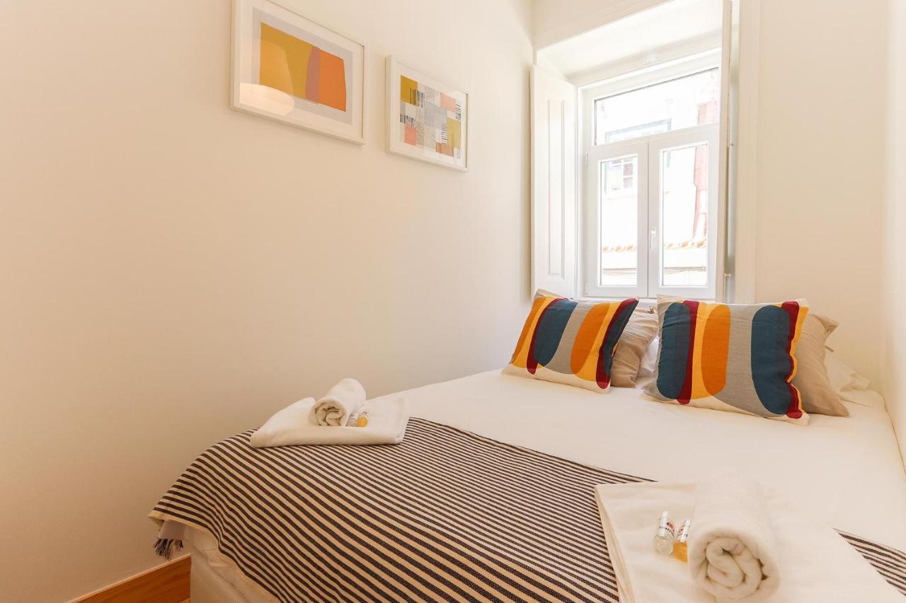 Bairro Alto Bright By Homing Apartment ลิสบอน ภายนอก รูปภาพ