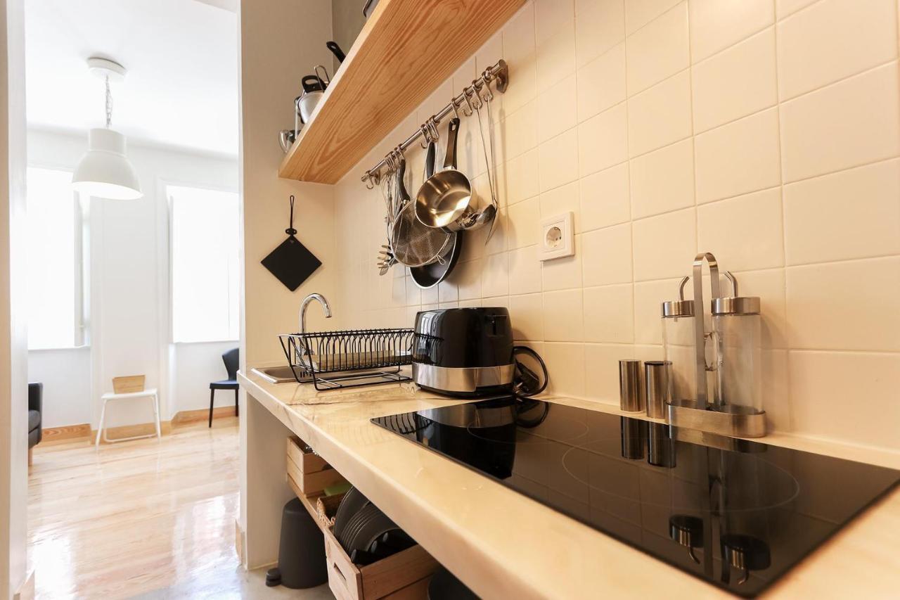 Bairro Alto Bright By Homing Apartment ลิสบอน ภายนอก รูปภาพ