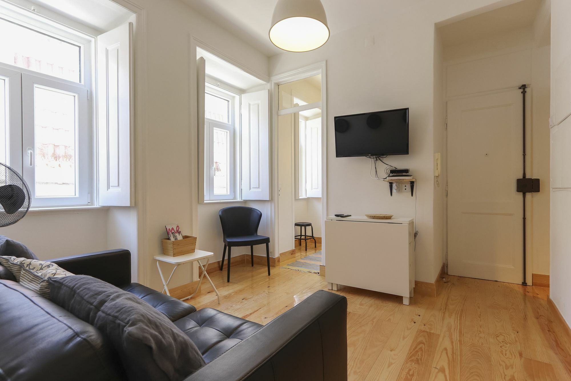 Bairro Alto Bright By Homing Apartment ลิสบอน ภายนอก รูปภาพ